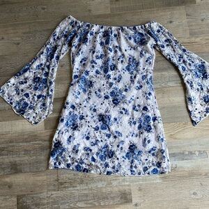 Blue & White Floral Lace Mini Dress. Size L/XL